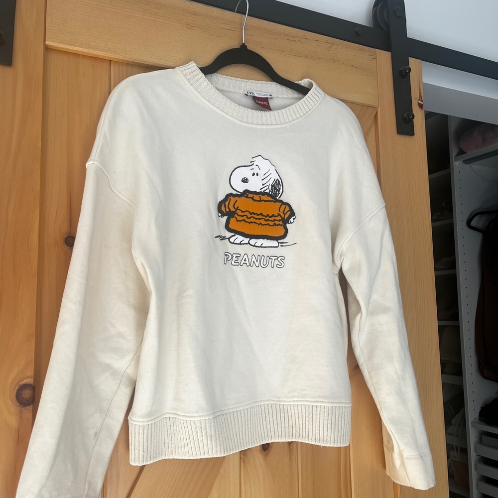 Peanuts Graphic Sweatshirt